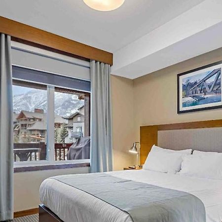 Falcon Crest Lodge 1 Bedroom Condo With Gym & Hot-Tubs & Mountain View Canmore Exterior foto