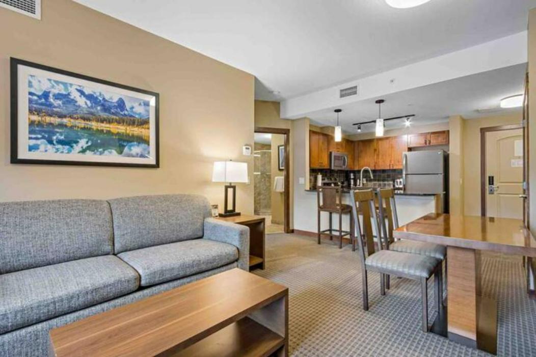 Falcon Crest Lodge 1 Bedroom Condo With Gym & Hot-Tubs & Mountain View Canmore Exterior foto
